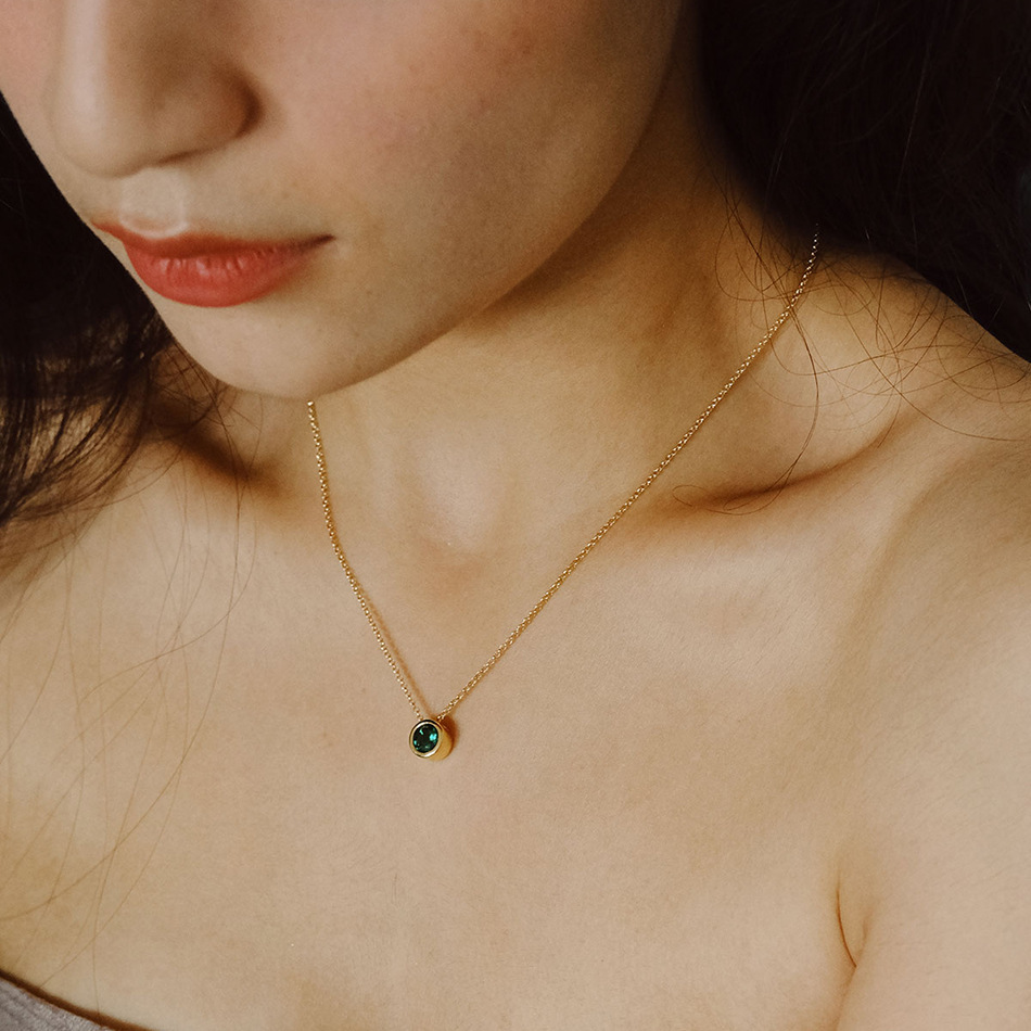 Stainless Steel 12 Birthstones - Birth Flower Necklace recension och pris